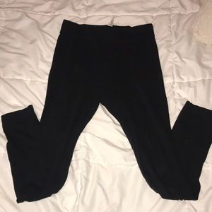Black leggings